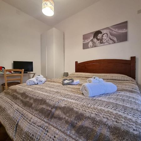 باليرمو B&B Le Stanze Di Aurora المظهر الخارجي الصورة